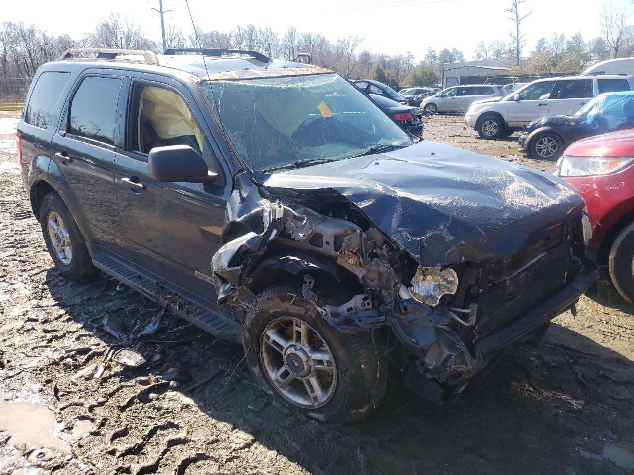 Photo 1 from auction – 2008 FORD ESCAPE XLS with VIN 1FMCU02Z58KB13130
