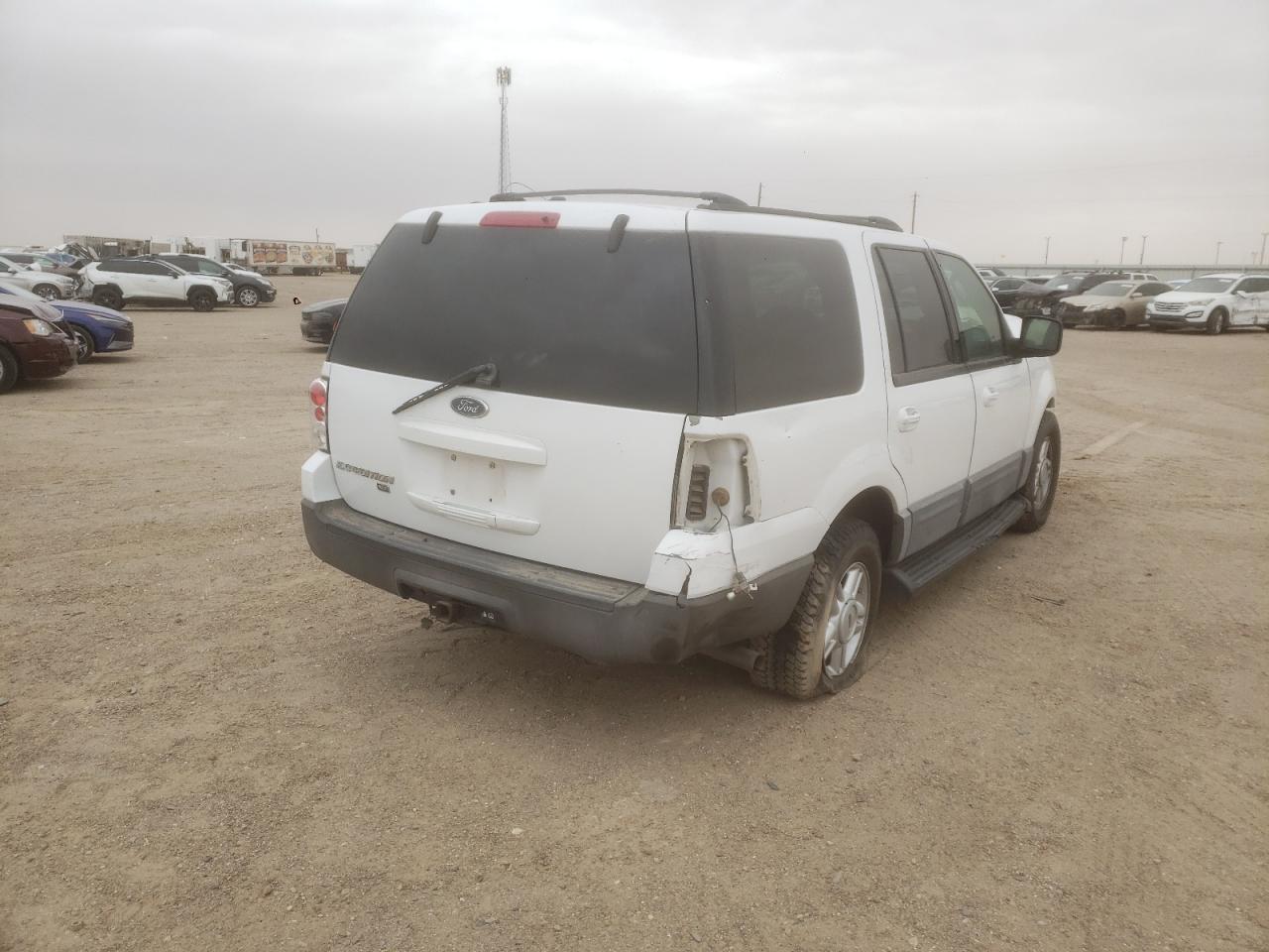 Photo 4 from auction – 2004 FORD EXPEDITION with VIN 1FMPU15L94LB27793