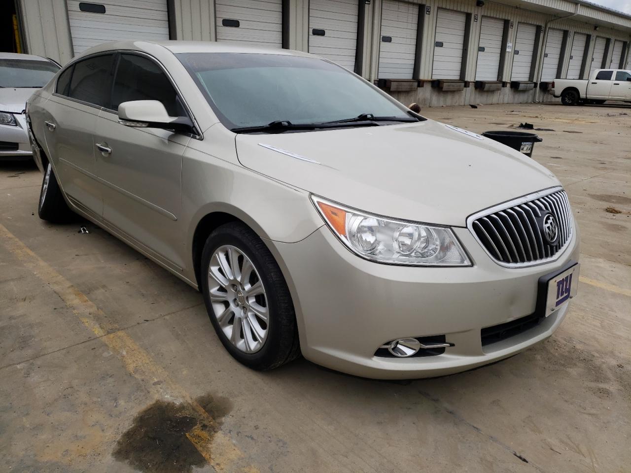 BUICK LACROSSE 2013 with VIN 1G4GC5E35DF329281 - Photo from auction