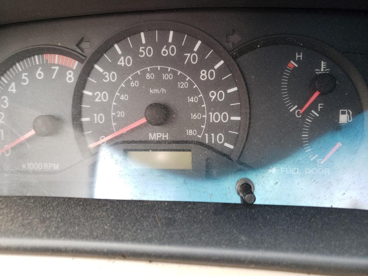Photo 8 from auction – 2005 TOYOTA COROLLA CE with VIN 1NXBR32E35Z449242