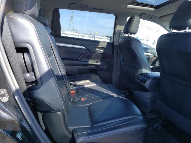 Photo 6 from auction – 2015 TOYOTA HIGHLANDER with VIN 5TDJKRFH2FS211349