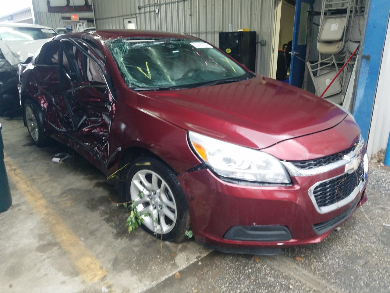 CHEVROLET MALIBU 1LT 2015 with VIN 1G11C5SL6FF284927 - Photo from auction