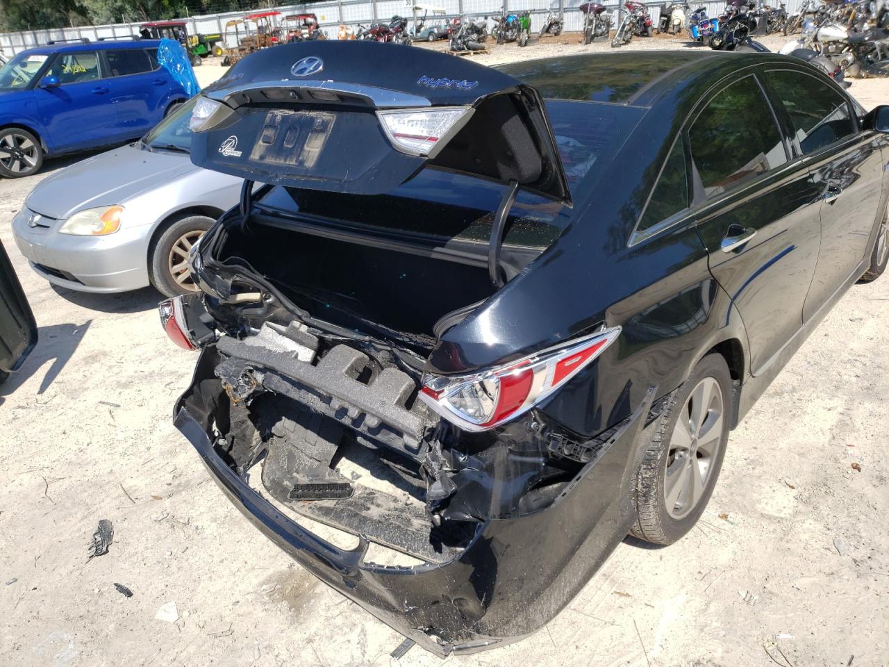 Photo 9 from auction – 2012 HYUNDAI SONATA HYB with VIN KMHEC4A44CA055082