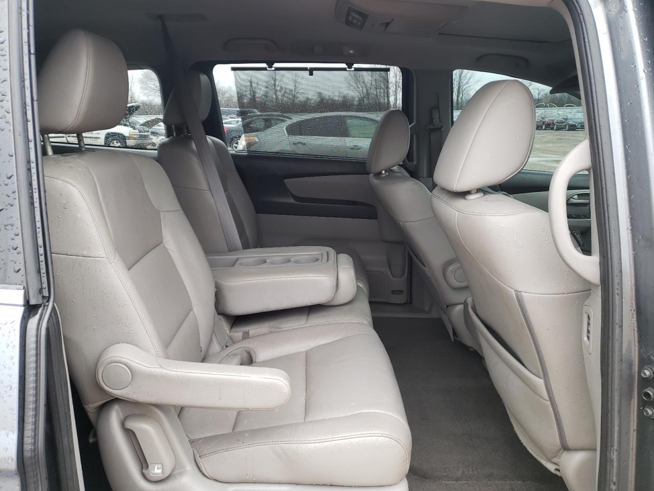 Photo 6 from auction – 2013 HONDA ODYSSEY EX with VIN 5FNRL5H69DB060614