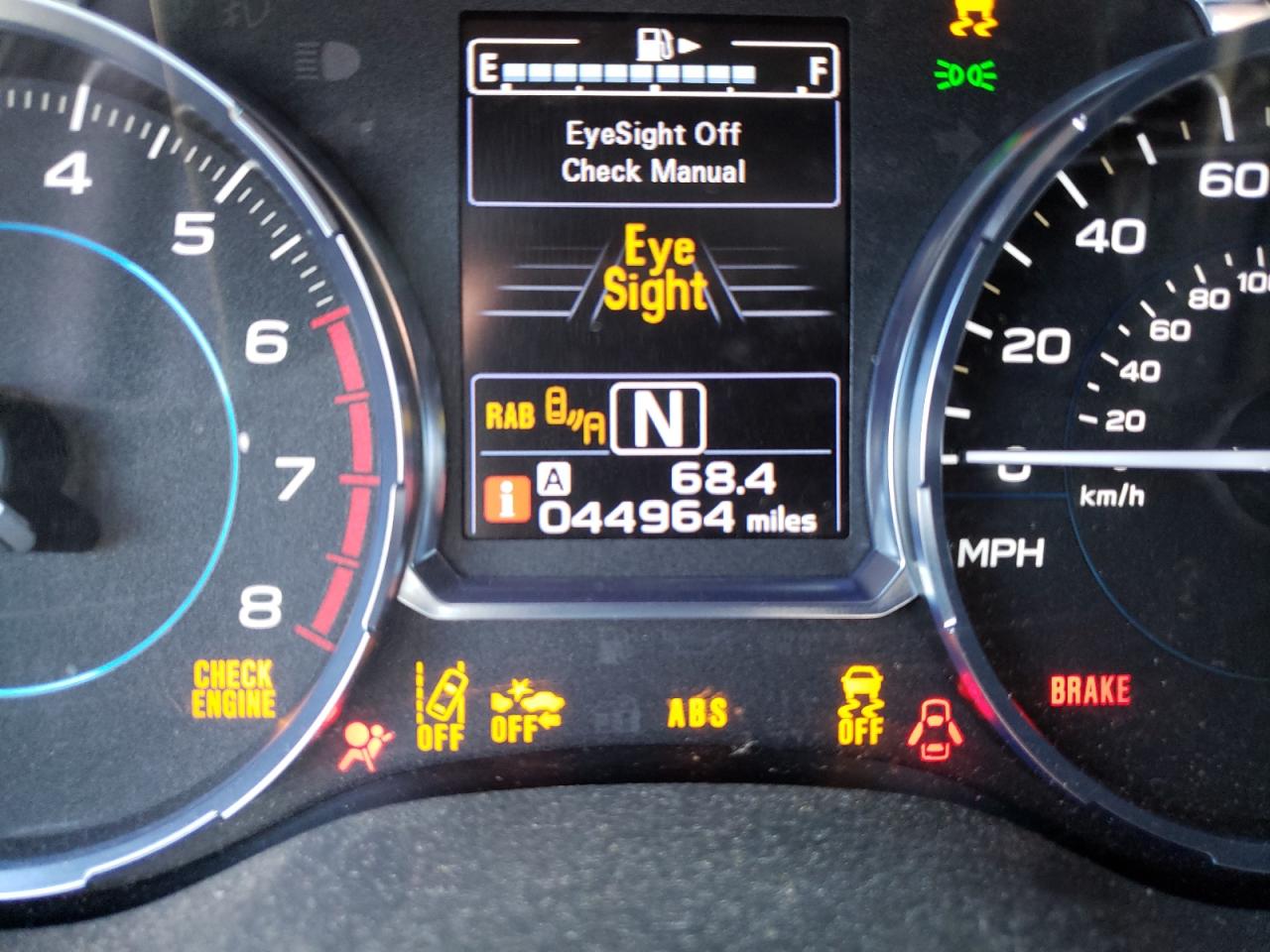 Photo 8 from auction – 2018 SUBARU FORESTER with VIN JF2SJARC4JH400978