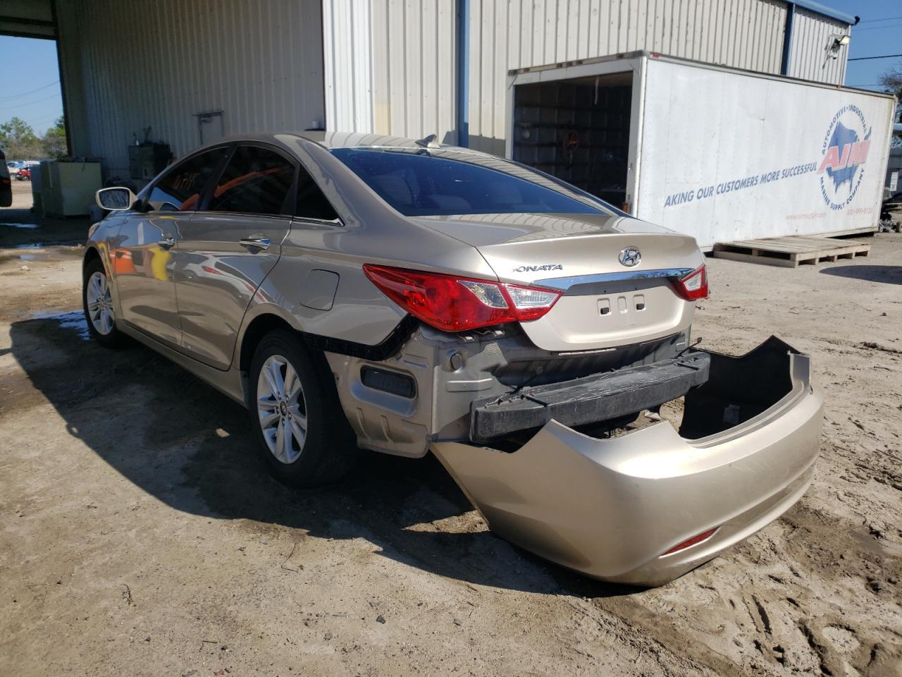 Photo 3 from auction – 2012 HYUNDAI SONATA GLS with VIN 5NPEB4AC5CH321412