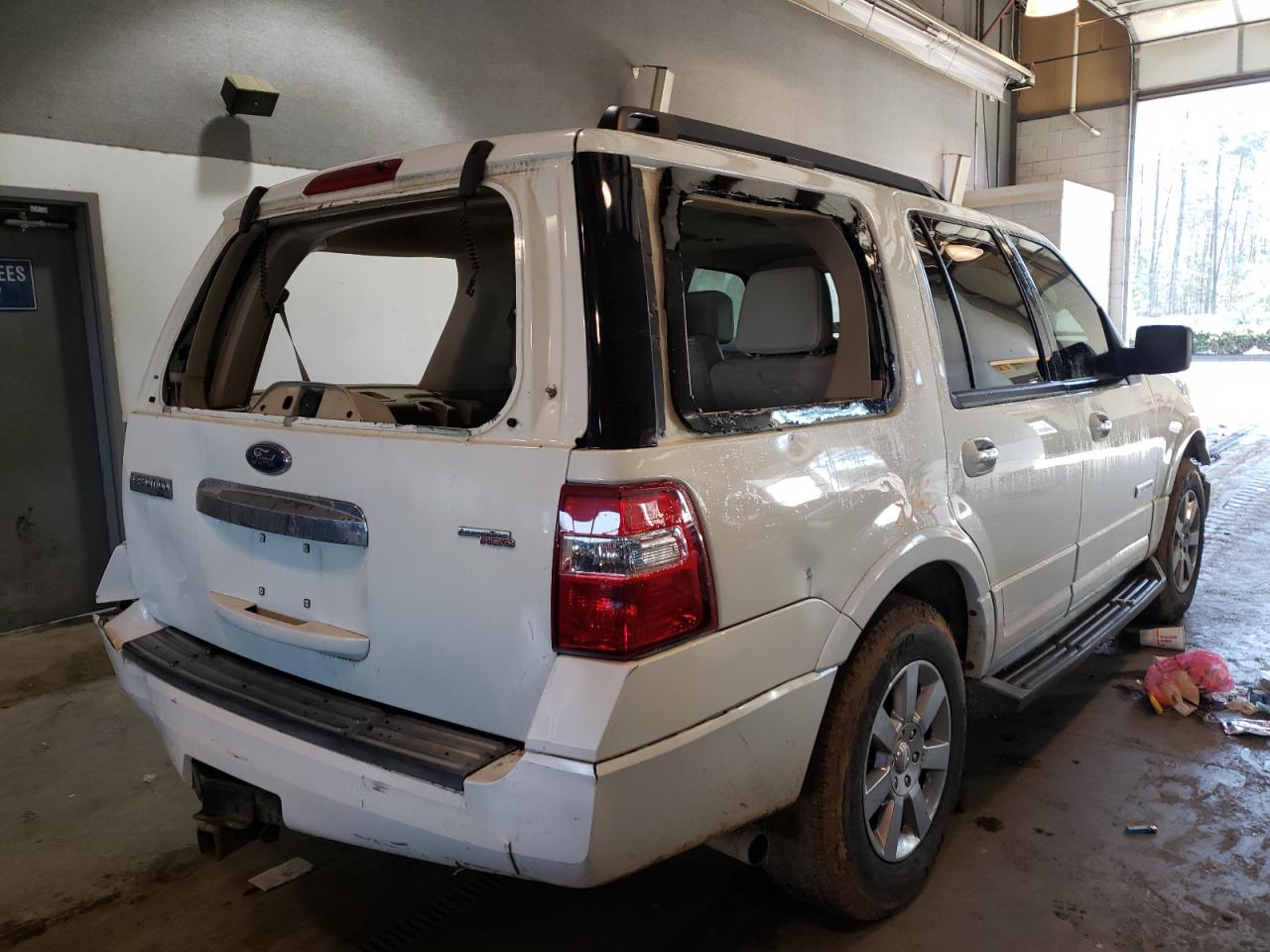Photo 4 from auction – 2008 FORD EXPEDITION with VIN 1FMFU16598LA74126