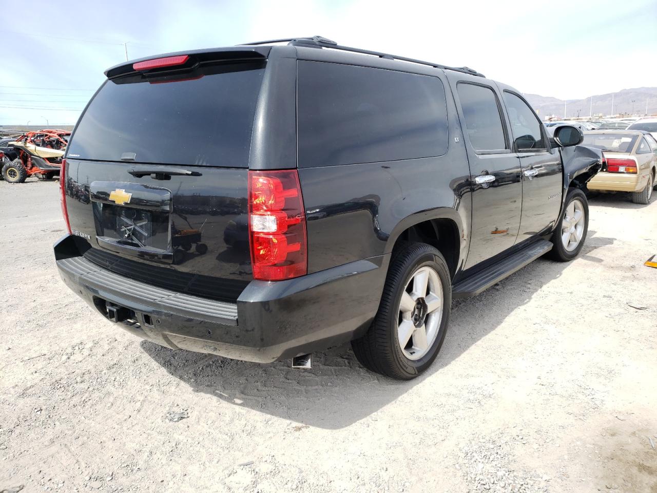 Photo 4 from auction – 2013 CHEVROLET SUBURBAN C with VIN 1GNSCJE02DR124830