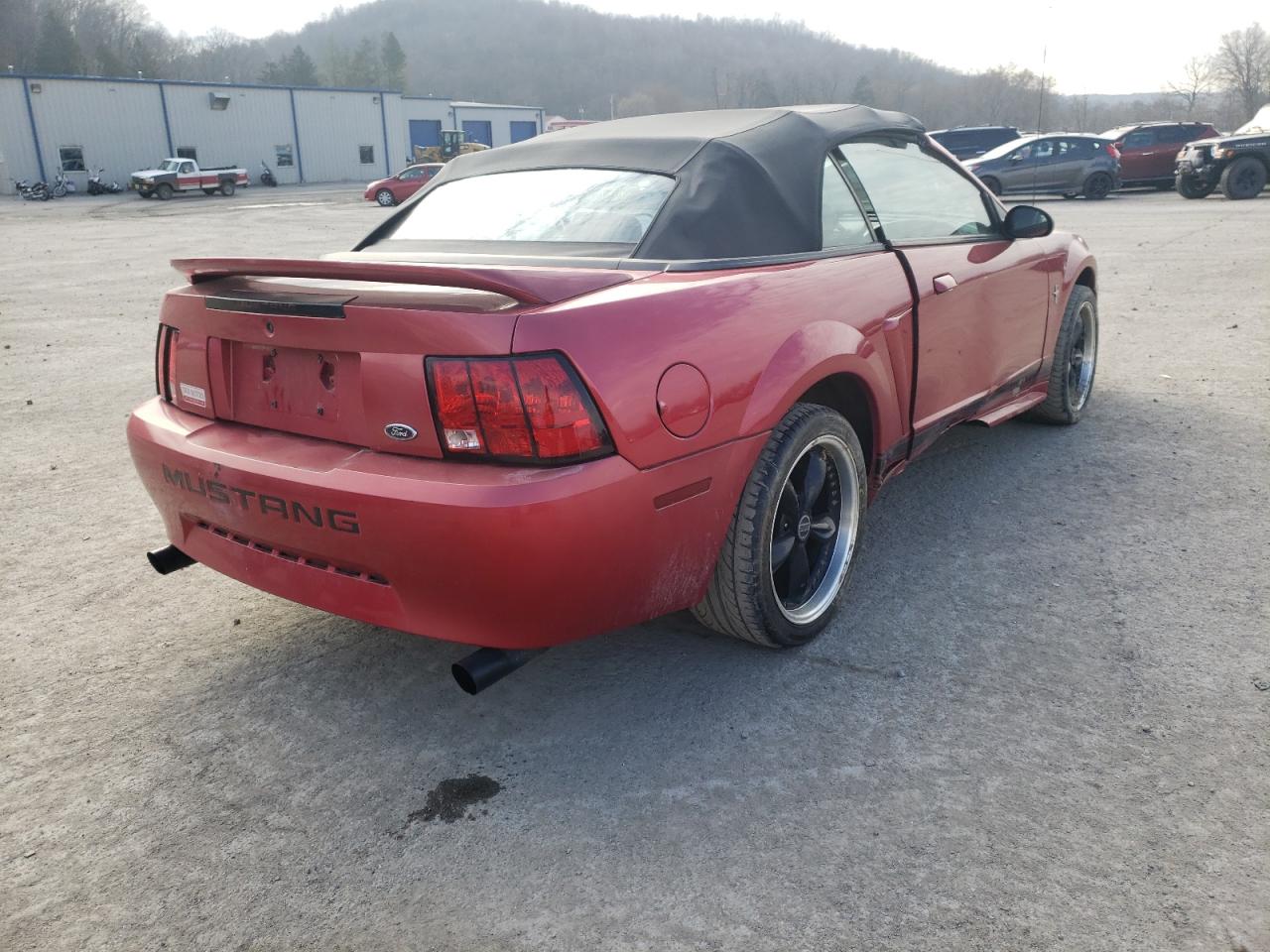 Photo 4 from auction – 2000 FORD MUSTANG with VIN 1FAFP4442YF205487