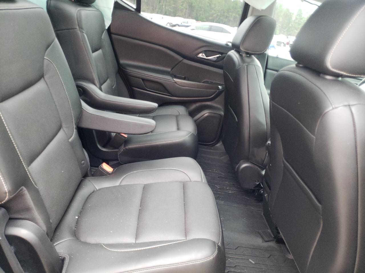 Photo 6 from auction – 2017 GMC ACADIA SLT with VIN 1GKKNNLS0HZ195310