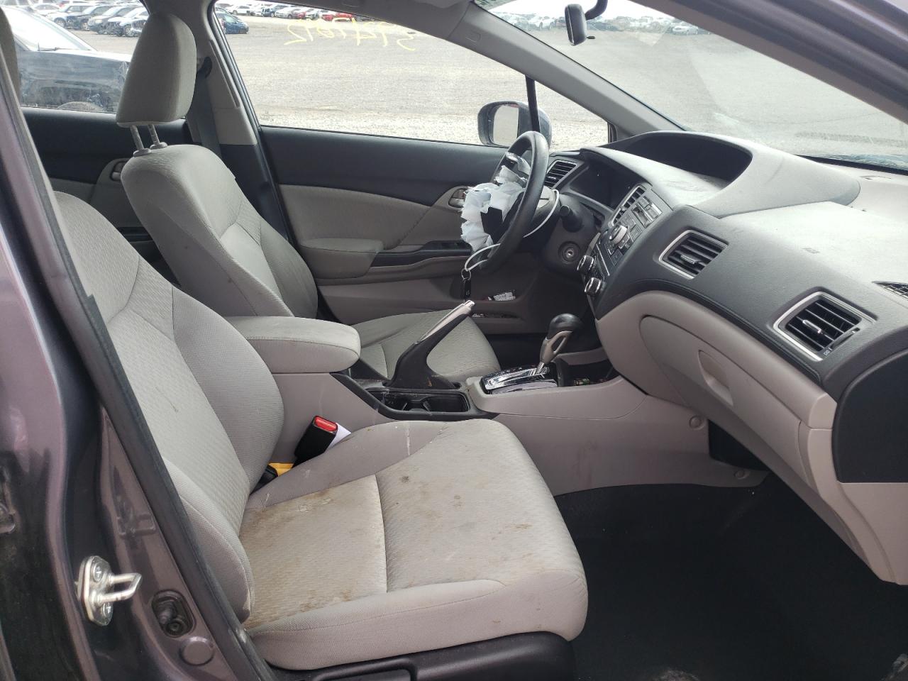 Photo 5 from auction – 2014 HONDA CIVIC LX with VIN 19XFB2F52EE063781