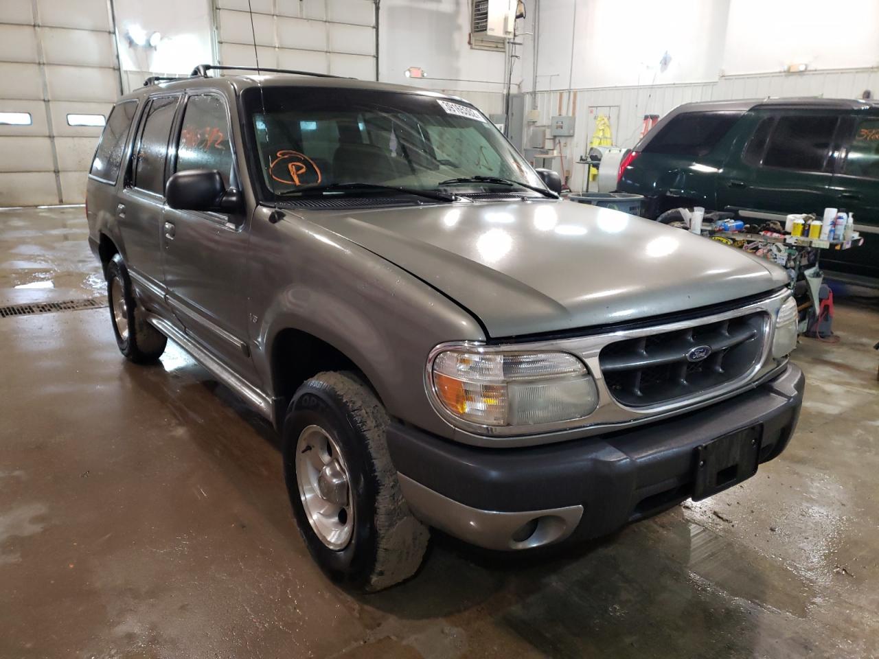 FORD EXPLORER X 2001 con VIN 1FMZU83P21UB51530 - Foto de la subasta