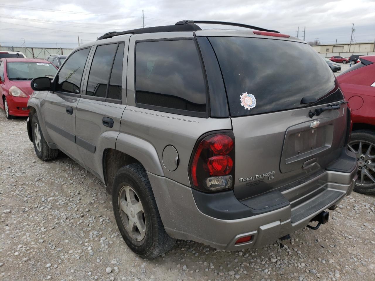 Photo 3 from auction – 2005 CHEVROLET TRAILBLAZE with VIN 1GNDT13S752361224