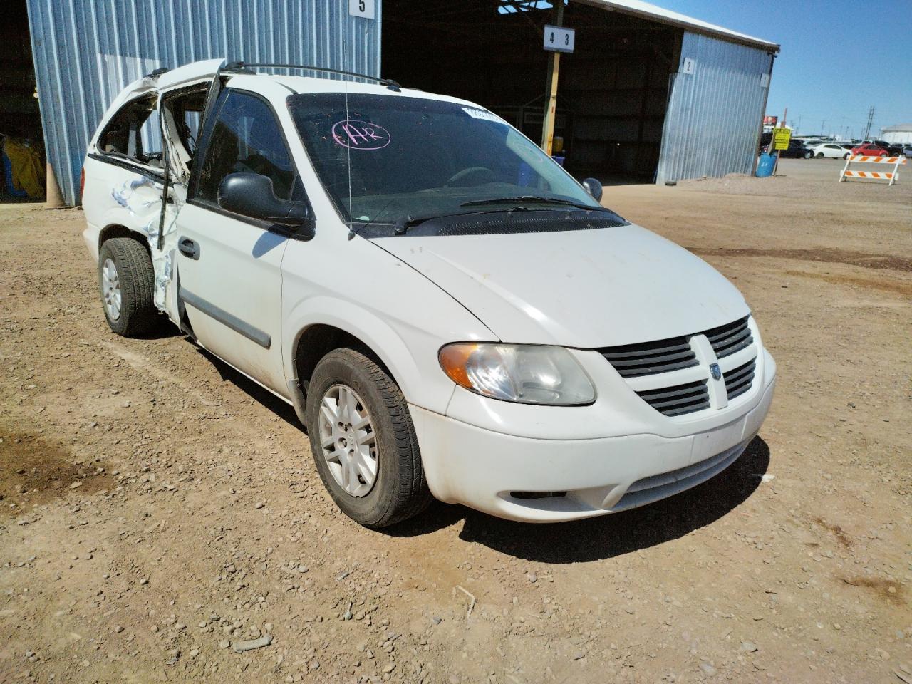 DODGE GRAND CARA 2007 with VIN 1D4GP24R17B124228 - Photo from auction
