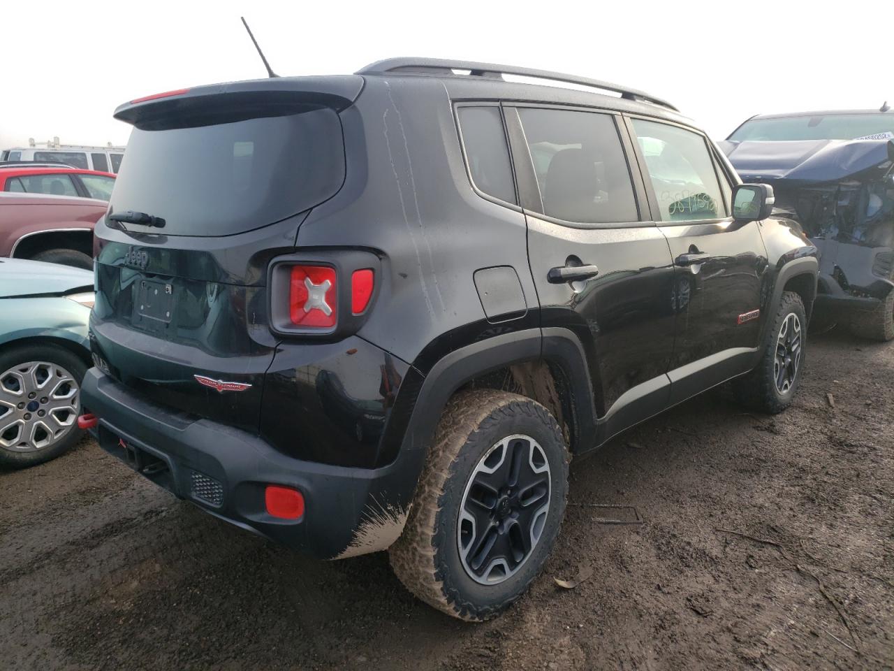 Photo 4 from auction – 2015 JEEP RENEGADE T with VIN ZACCJBCT5FPB28331