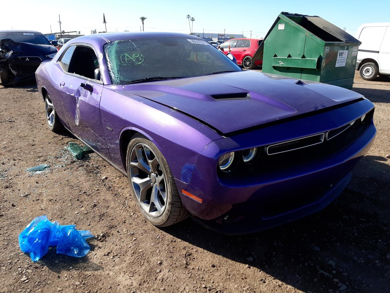 DODGE CHALLENGER 2016 with VIN 2C3CDZBTXGH172382 - Photo from auction