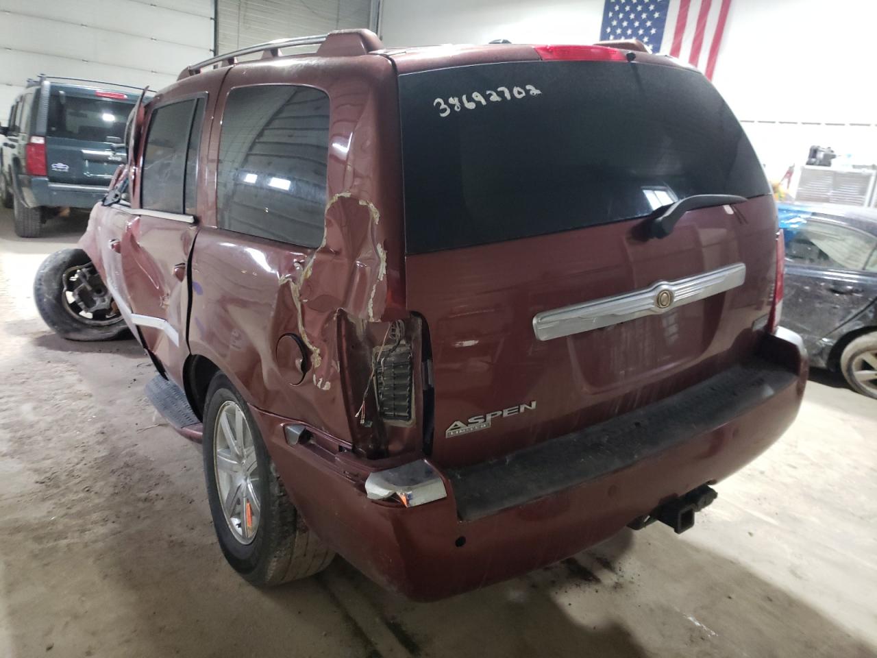 Photo 3 from auction – 2008 CHRYSLER ASPEN LIMI with VIN 1A8HX58288F131499