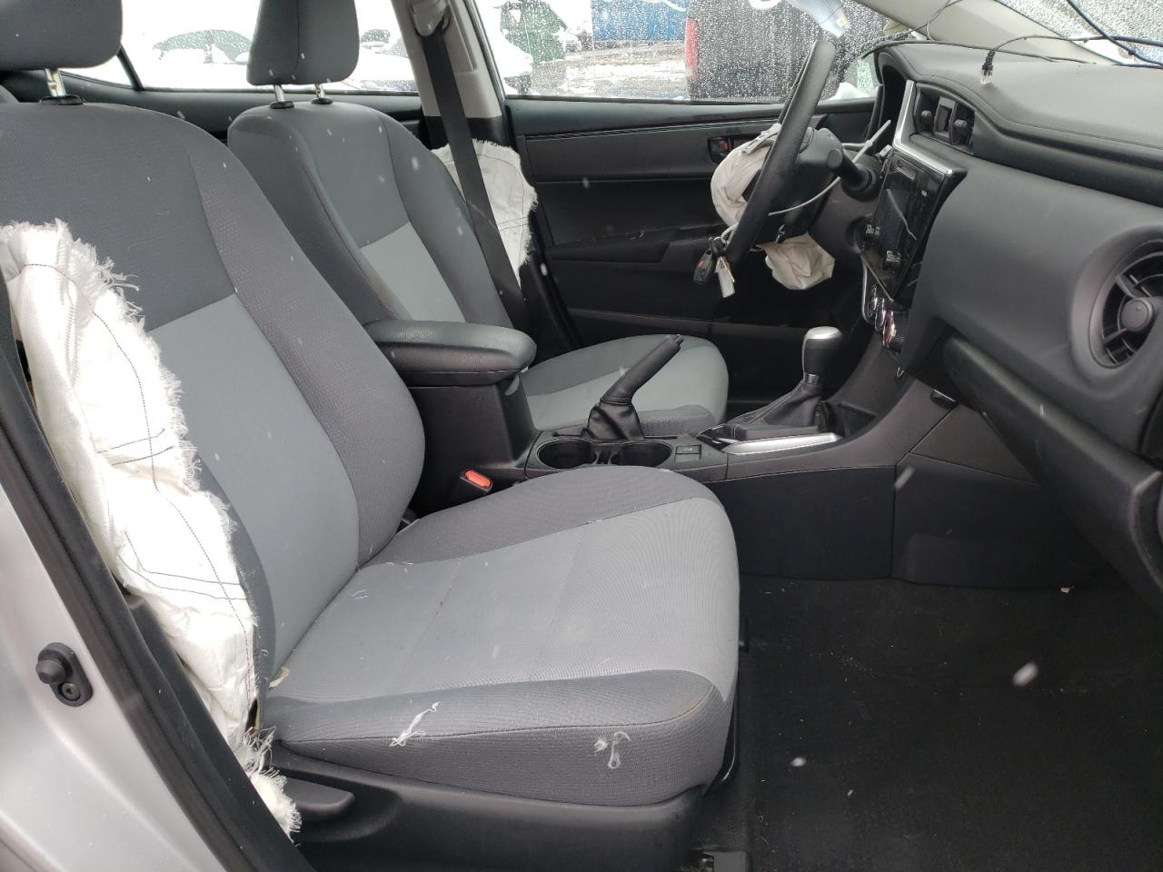 Zdjęcie 5 z aukcji – 2017 TOYOTA COROLLA L z VIN 2T1BURHEXHC798848