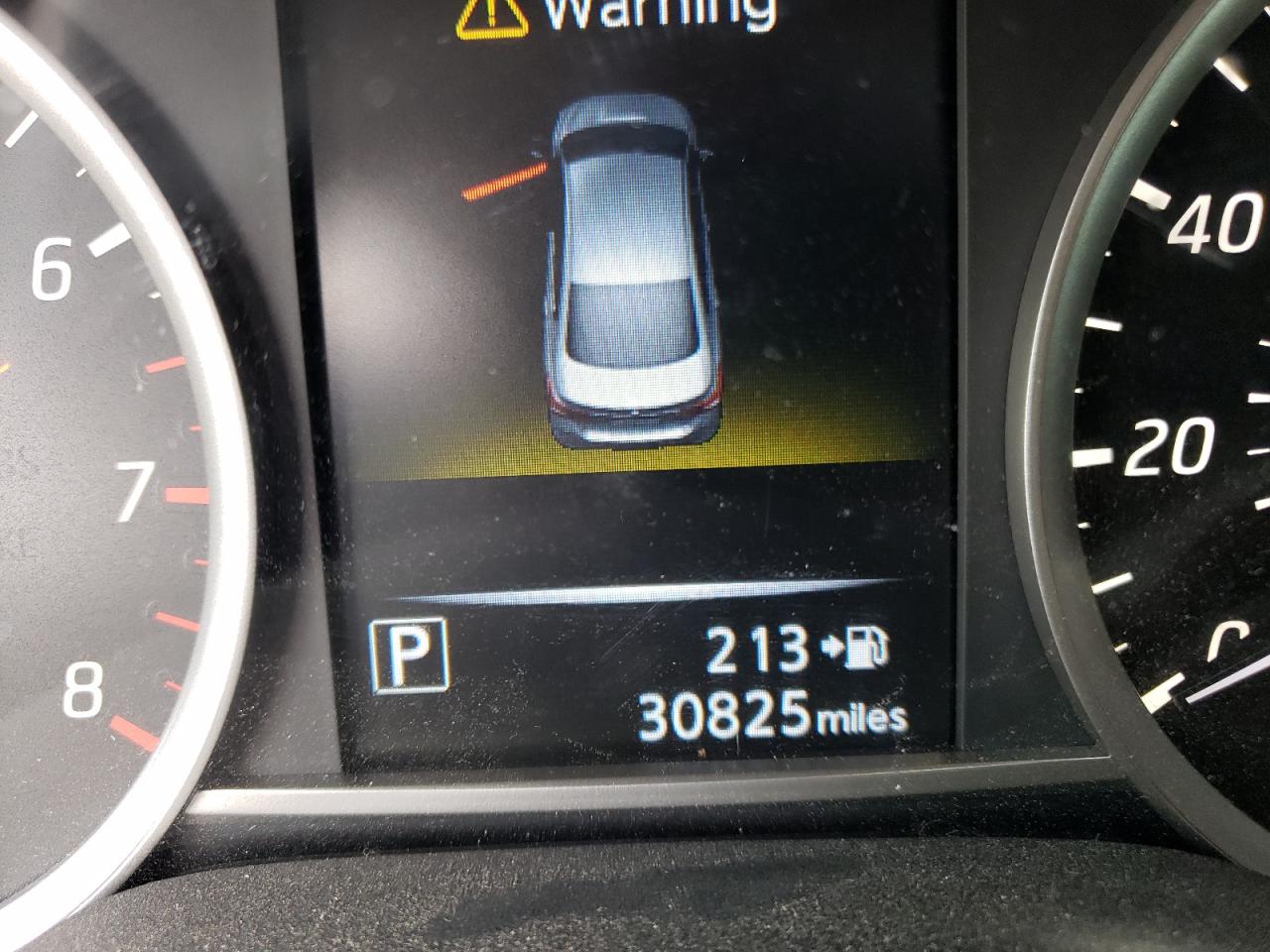 Photo 8 from auction – 2017 NISSAN SENTRA S with VIN 3N1AB7AP7HY349972