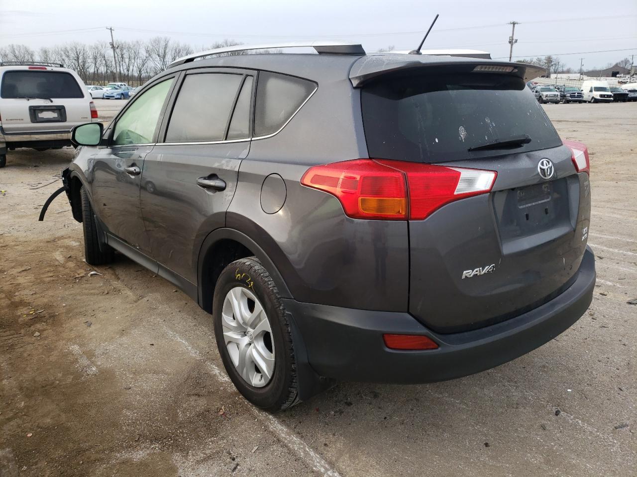Photo 3 from auction – 2015 TOYOTA RAV4 LE with VIN JTMBFREV1FD129866