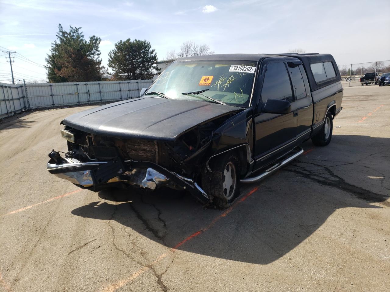 Photo 2 from auction – 1996 CHEVROLET GMT-400 C1 with VIN 2GCEC19R7T1234228