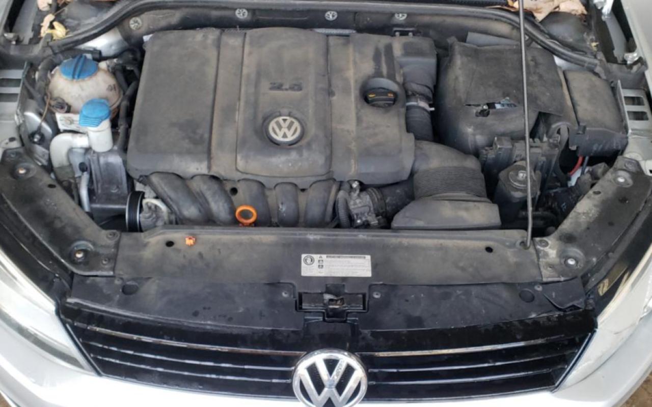 Photo 7 from auction – 2012 VOLKSWAGEN JETTA SE with VIN 3VWDP7AJ1CM344920