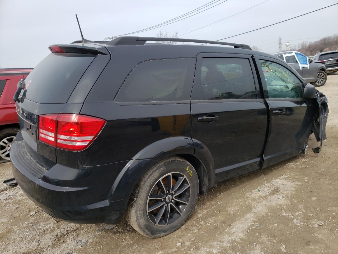 Photo 4 from auction – 2018 DODGE JOURNEY SE with VIN 3C4PDCAB5JT534667