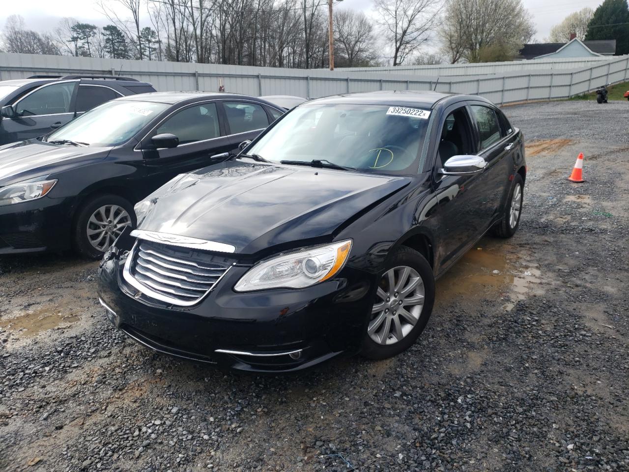 Photo 2 from auction – 2013 CHRYSLER 200 LIMITE with VIN 1C3CCBCG5DN507188