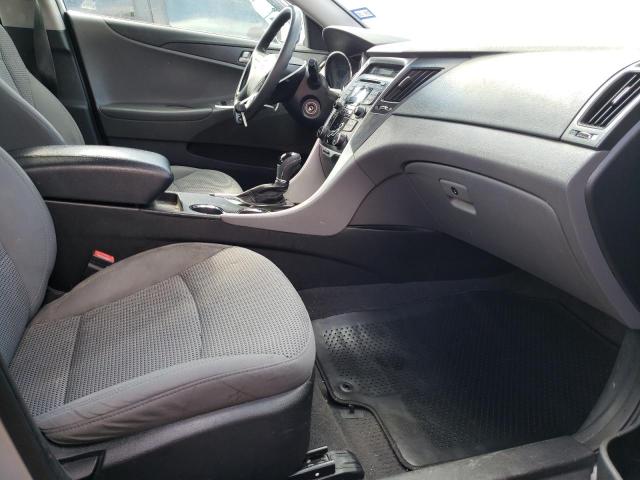 Photo 5 from auction – 2012 HYUNDAI SONATA GLS with VIN 5NPEB4AC1CH435200