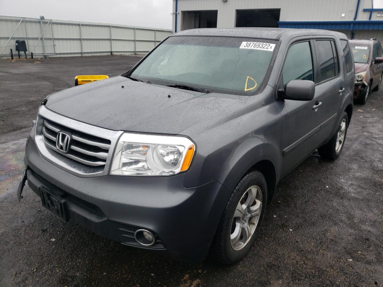 Photo 2 from auction – 2012 HONDA PILOT EXL with VIN 5FNYF4H53CB002114