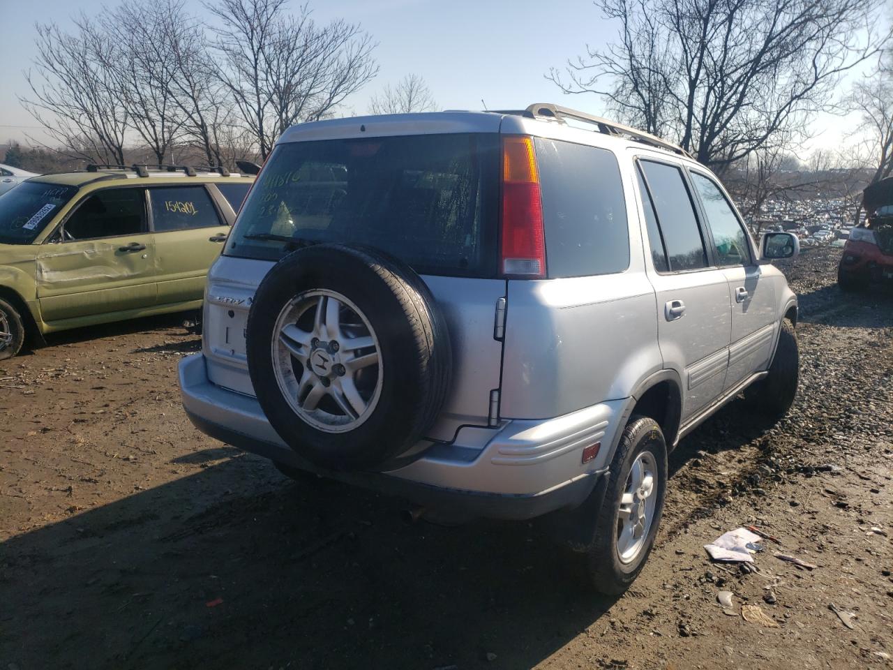 Photo 4 from auction – 2001 HONDA CR-V SE with VIN JHLRD18761C002213