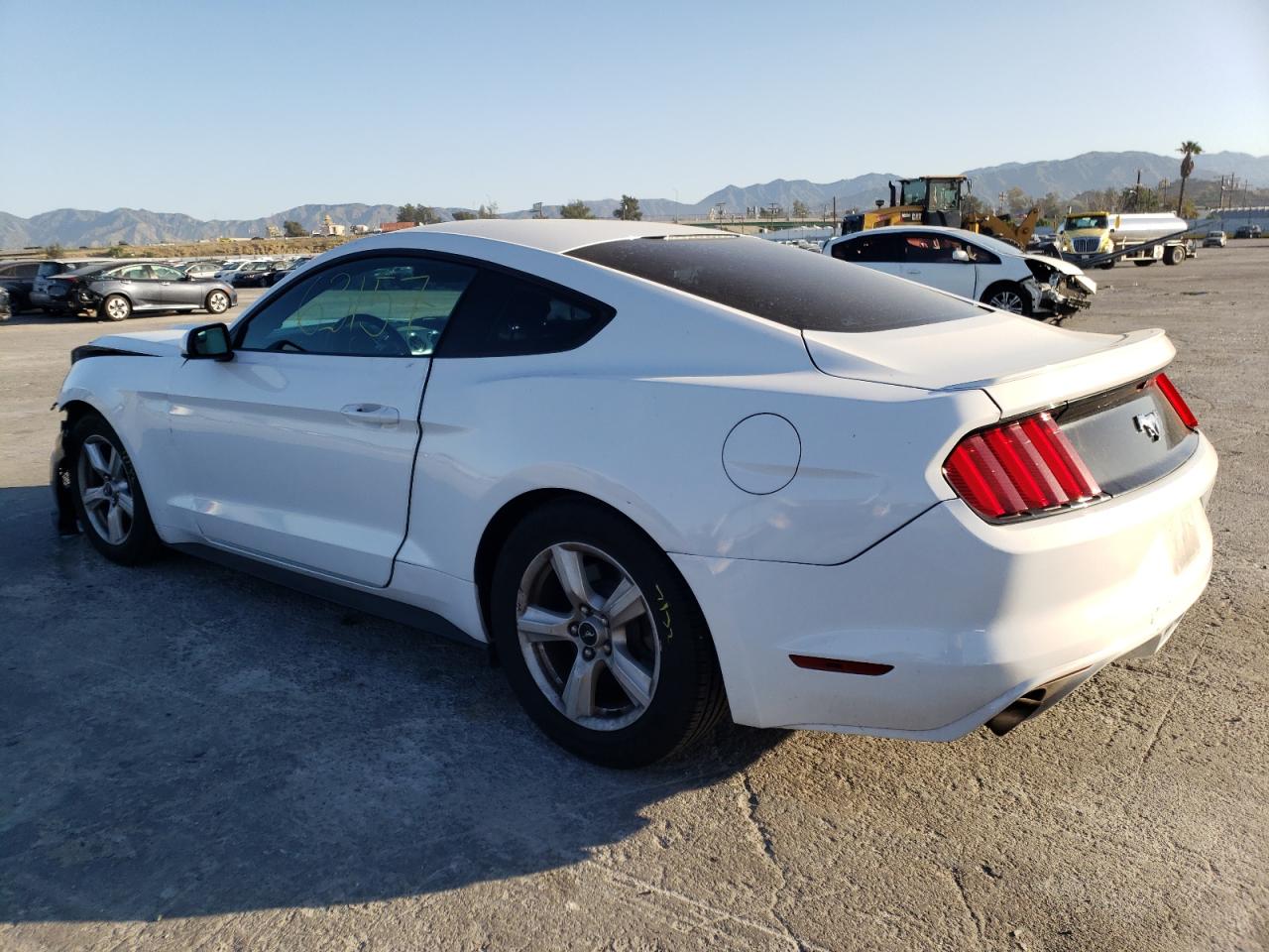 Photo 3 from auction – 2015 FORD MUSTANG with VIN 1FA6P8TH5F5434549
