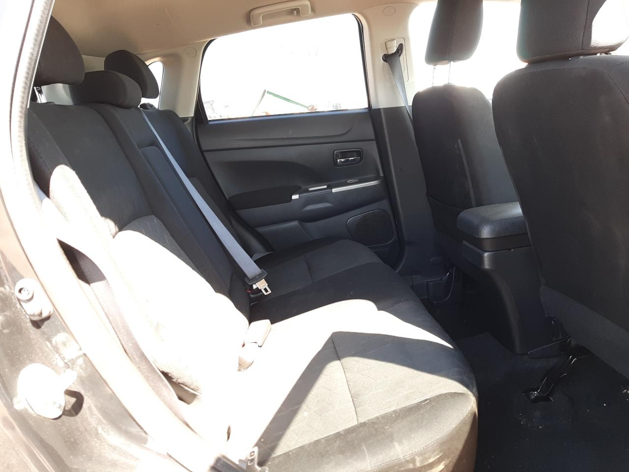 Photo 6 from auction – 2020 MITSUBISHI OUTLANDER with VIN JA4AR3AU5LU020863