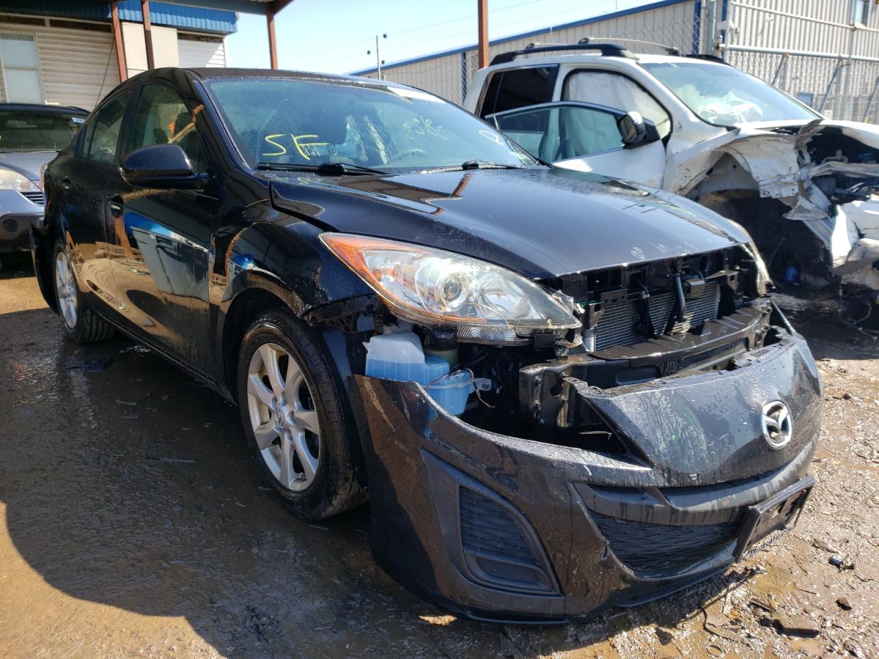 MAZDA 3 I 2011 with VIN JM1BL1VG8B1380200 - Photo from auction