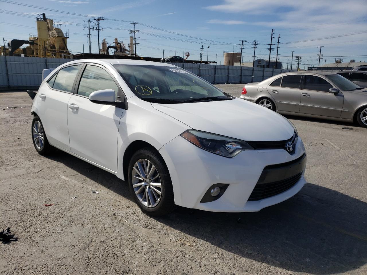 TOYOTA COROLLA L 2015 with VIN 5YFBURHE5FP227443 - Photo from auction