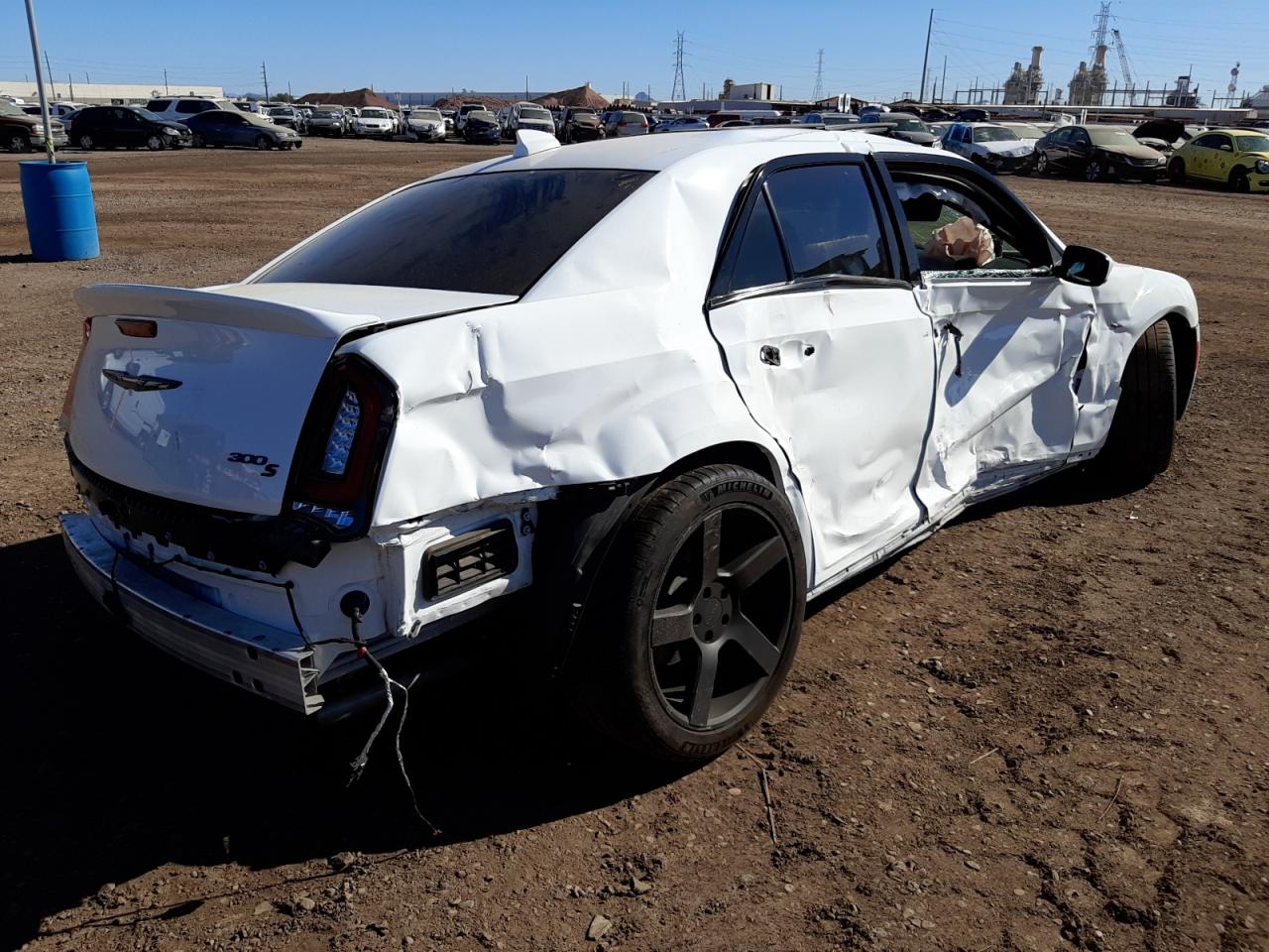 Photo 4 from auction – 2021 CHRYSLER 300 S with VIN 2C3CCABG7MH582303