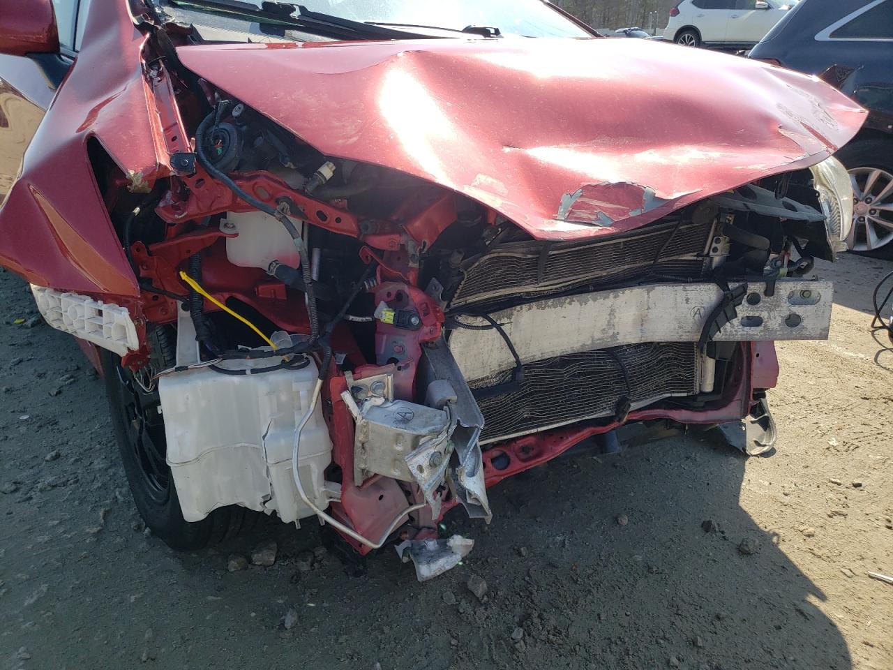 Photo 9 from auction – 2014 TOYOTA PRIUS with VIN JTDKN3DU1E0364251