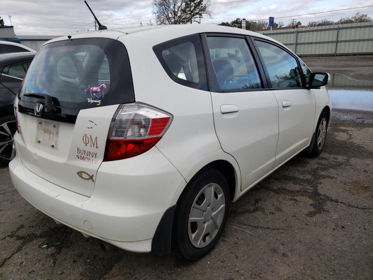 Photo 4 from auction – 2012 HONDA FIT with VIN JHMGE8H35CC027810