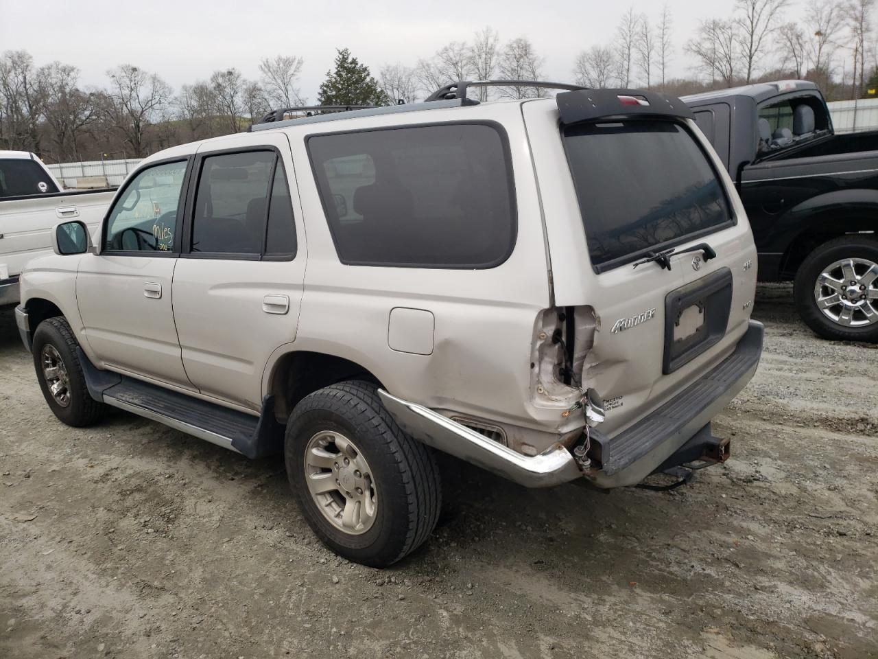 Photo 3 from auction – 2000 TOYOTA 4RUNNER SR with VIN JT3GN86R3Y0170387