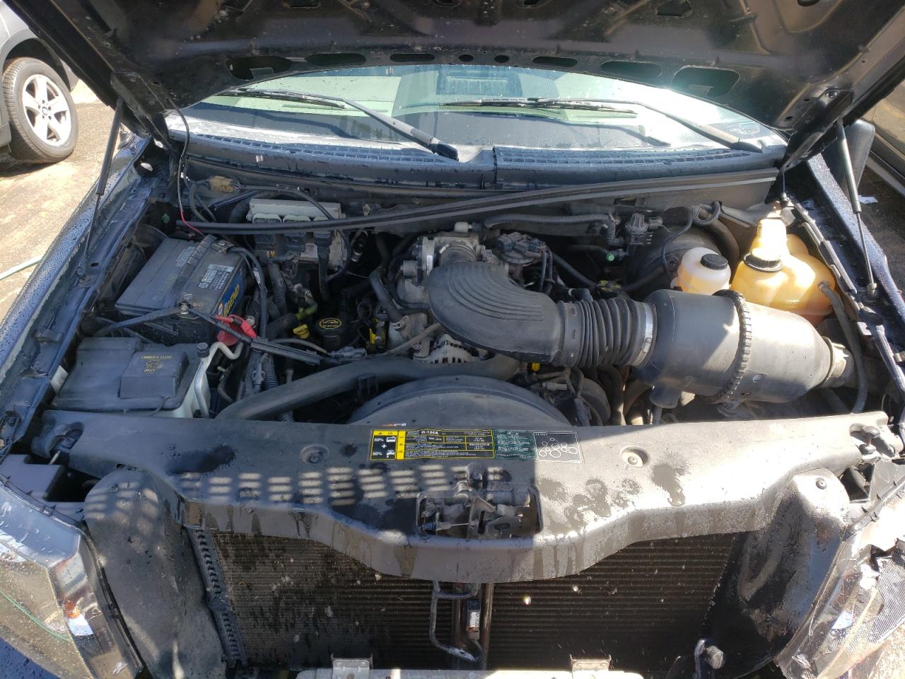Photo 7 from auction – 2004 FORD F150 with VIN 1FTRX14W04NB42803