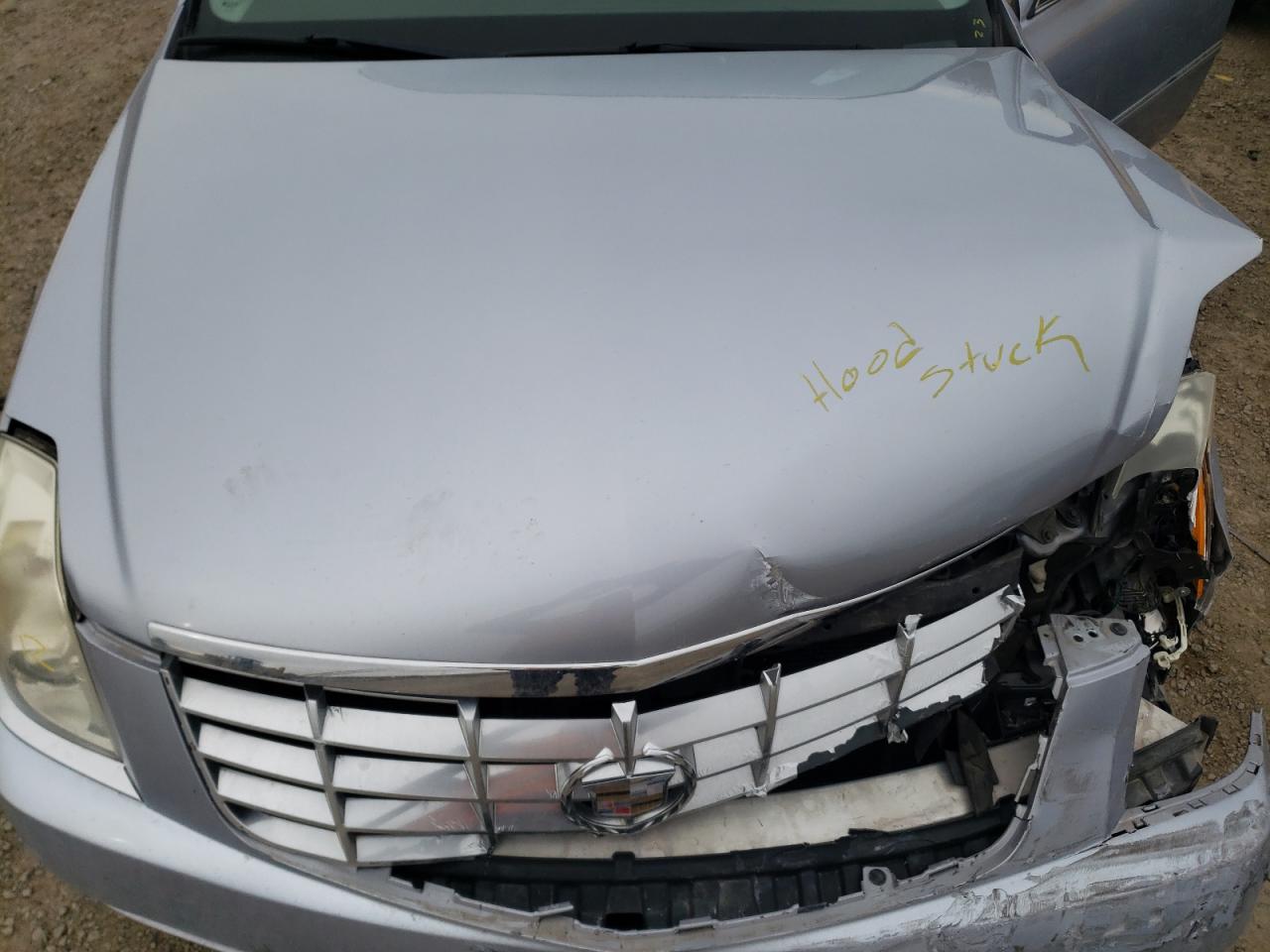 Photo 13 from auction – 2006 CADILLAC DTS with VIN 1G6KD57Y36U101074