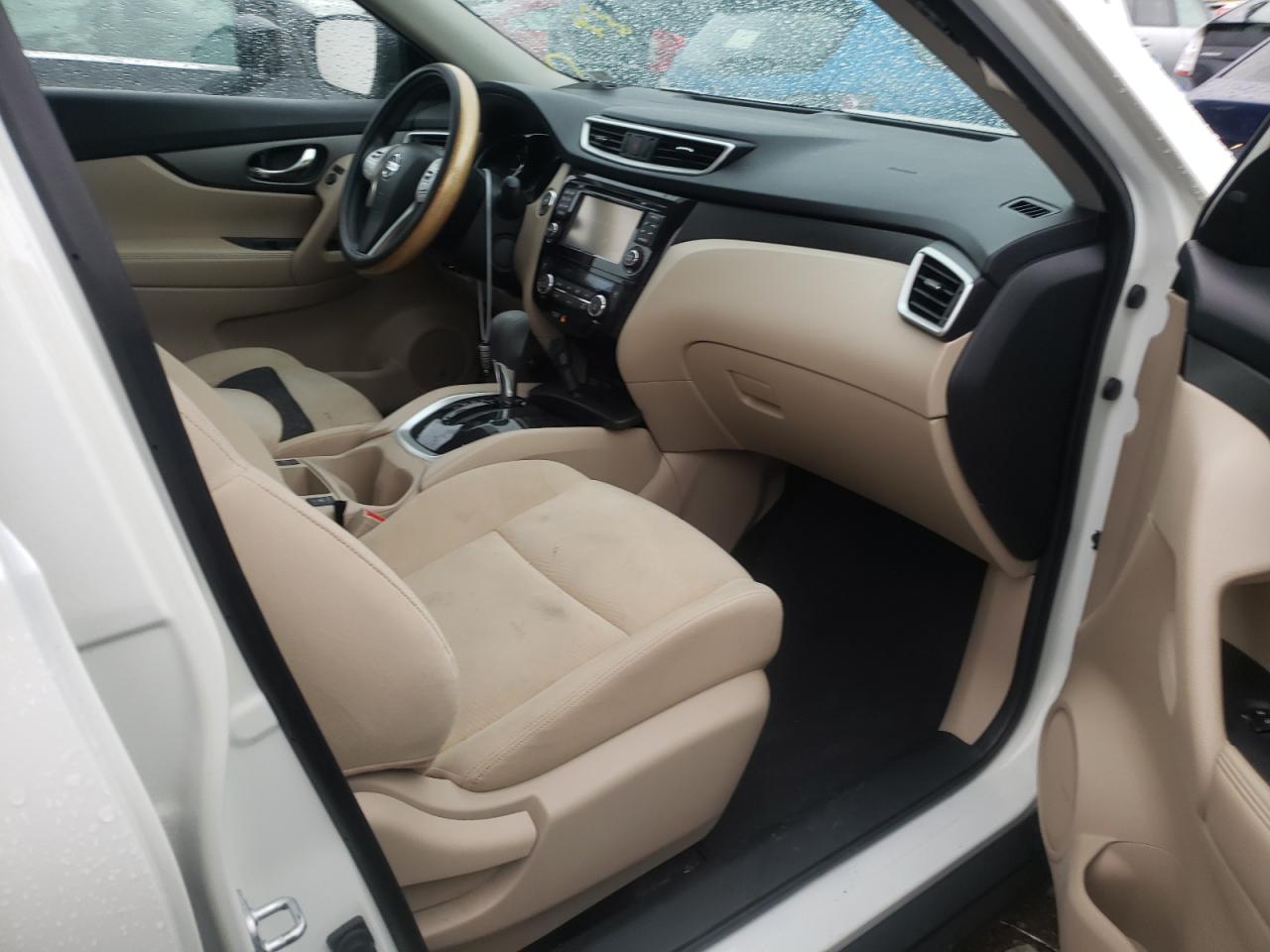 Photo 5 from auction – 2016 NISSAN ROGUE S with VIN KNMAT2MT5GP650598