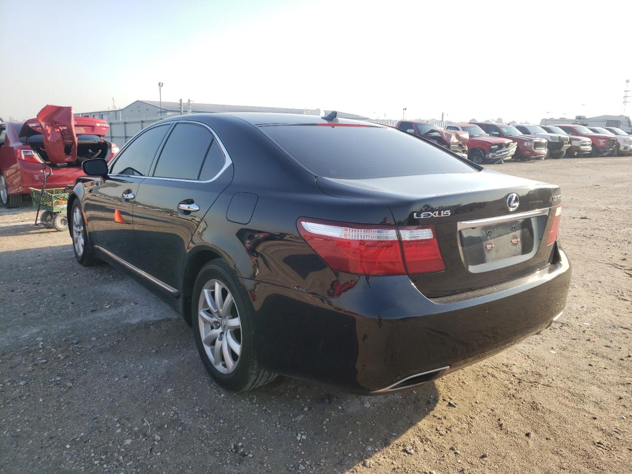 Photo 3 from auction – 2007 LEXUS LS 460 with VIN JTHBL46F075017878