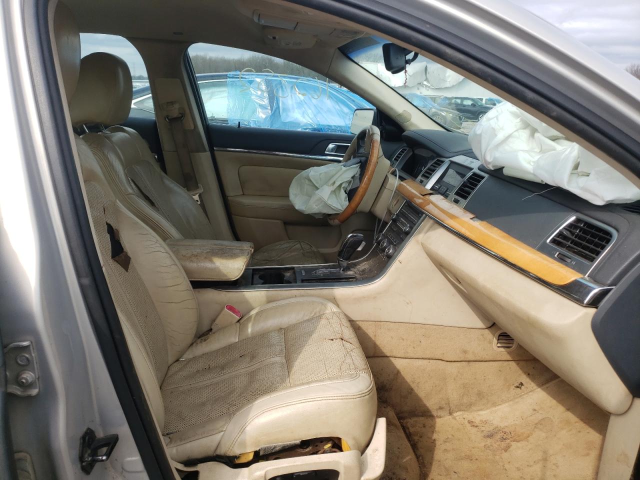 Photo 5 from auction – 2009 LINCOLN MKS with VIN 1LNHM94R09G622666