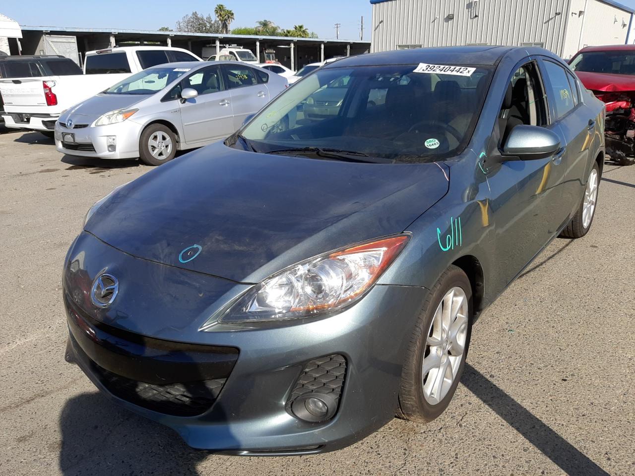 Photo 2 from auction – 2012 MAZDA 3 S with VIN JM1BL1V68C1512400