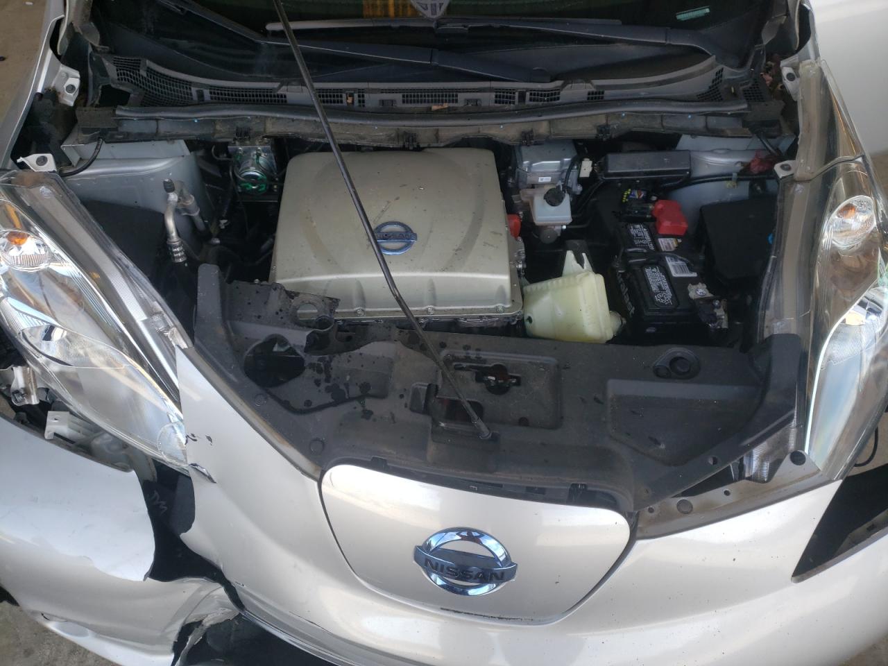 Photo 7 from auction – 2015 NISSAN LEAF S with VIN 1N4AZ0CP0FC313033