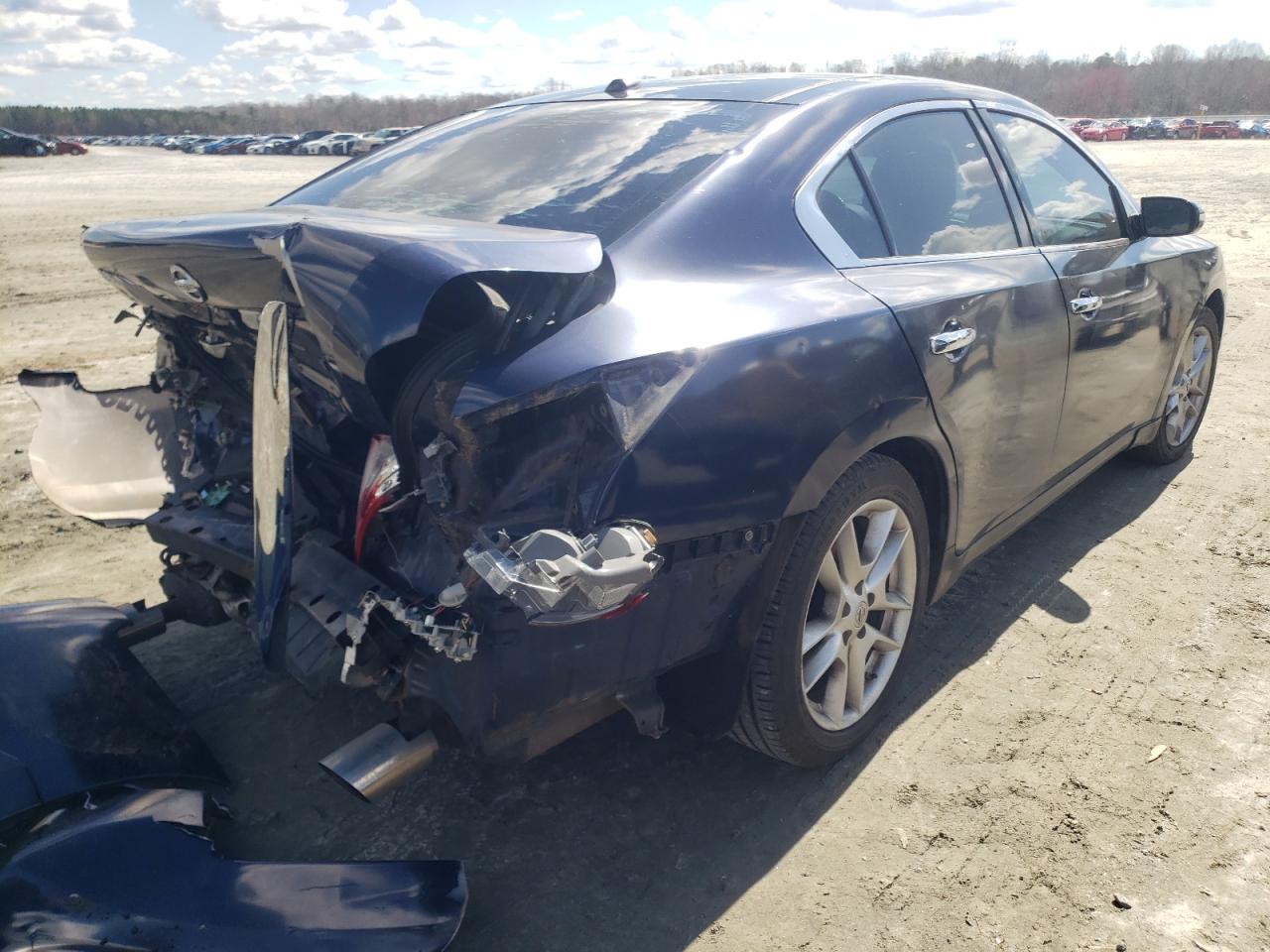 Фото 4 с аукциона – 2010 NISSAN MAXIMA S с VIN 1N4AA5AP2AC827465