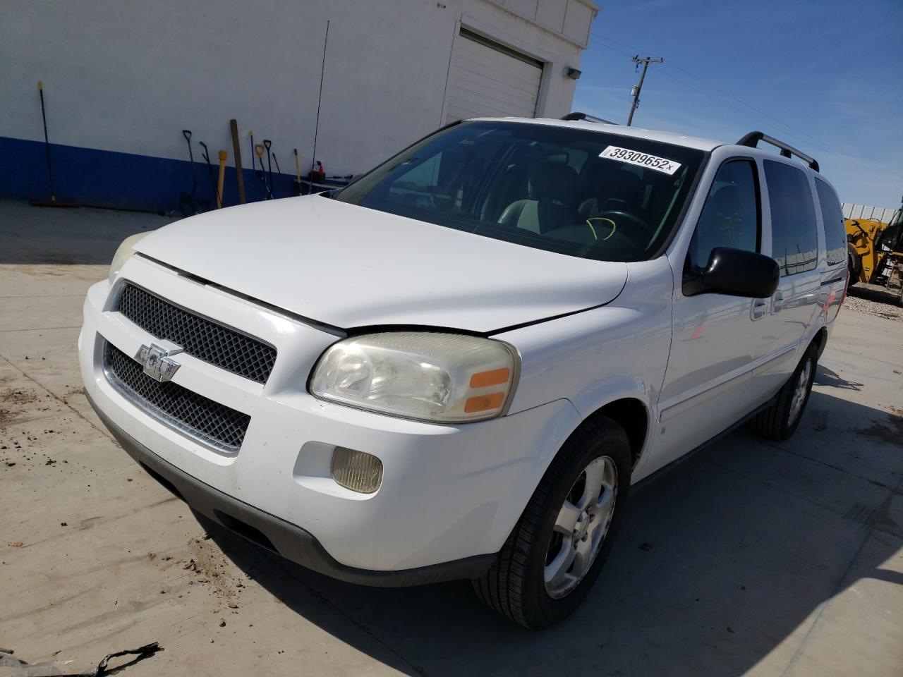 Photo 2 from auction – 2008 CHEVROLET UPLANDER L with VIN 1GNDV33148D196397