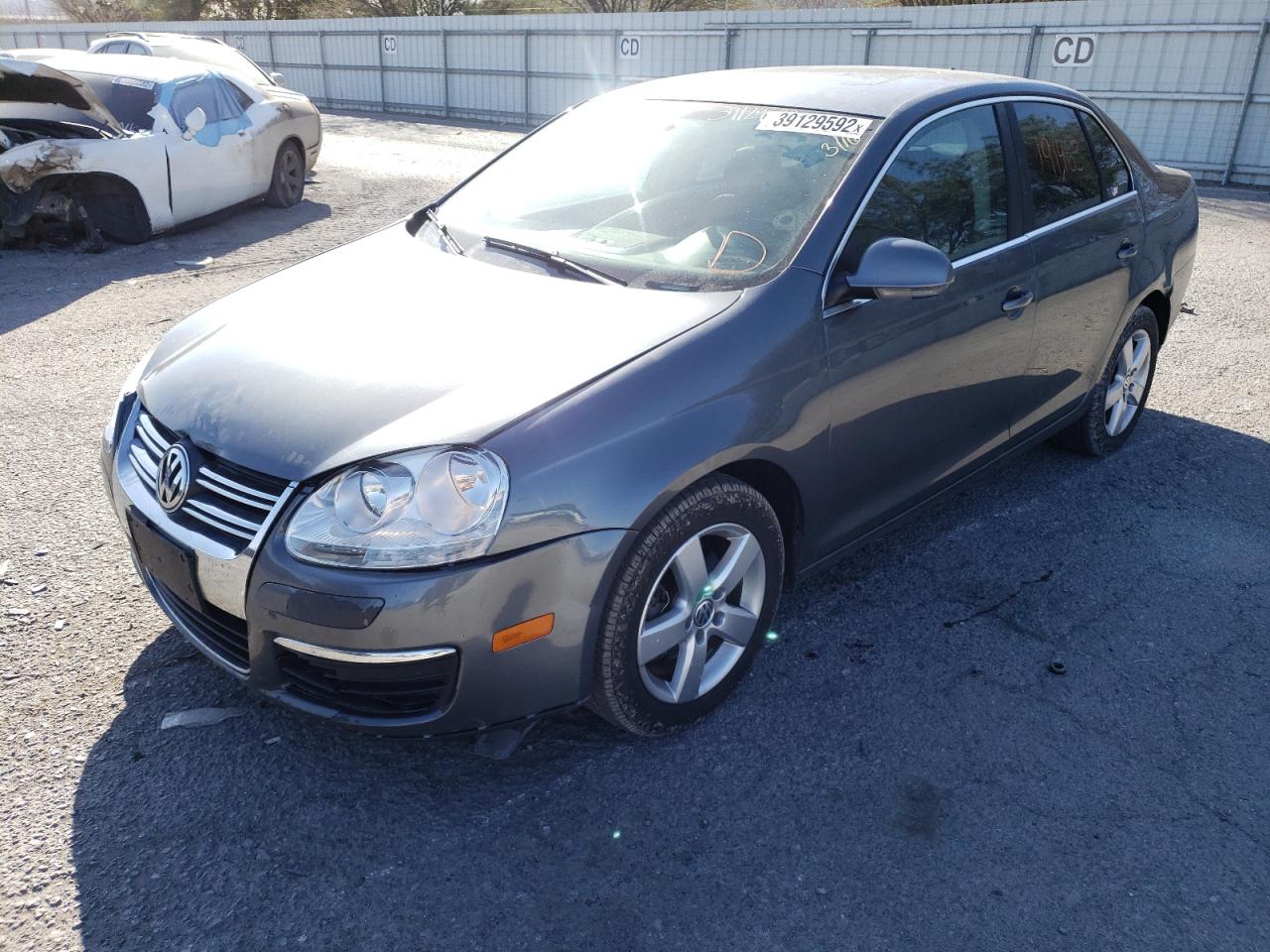 Photo 2 from auction – 2008 VOLKSWAGEN JETTA SE with VIN 3VWRM71K48M072376