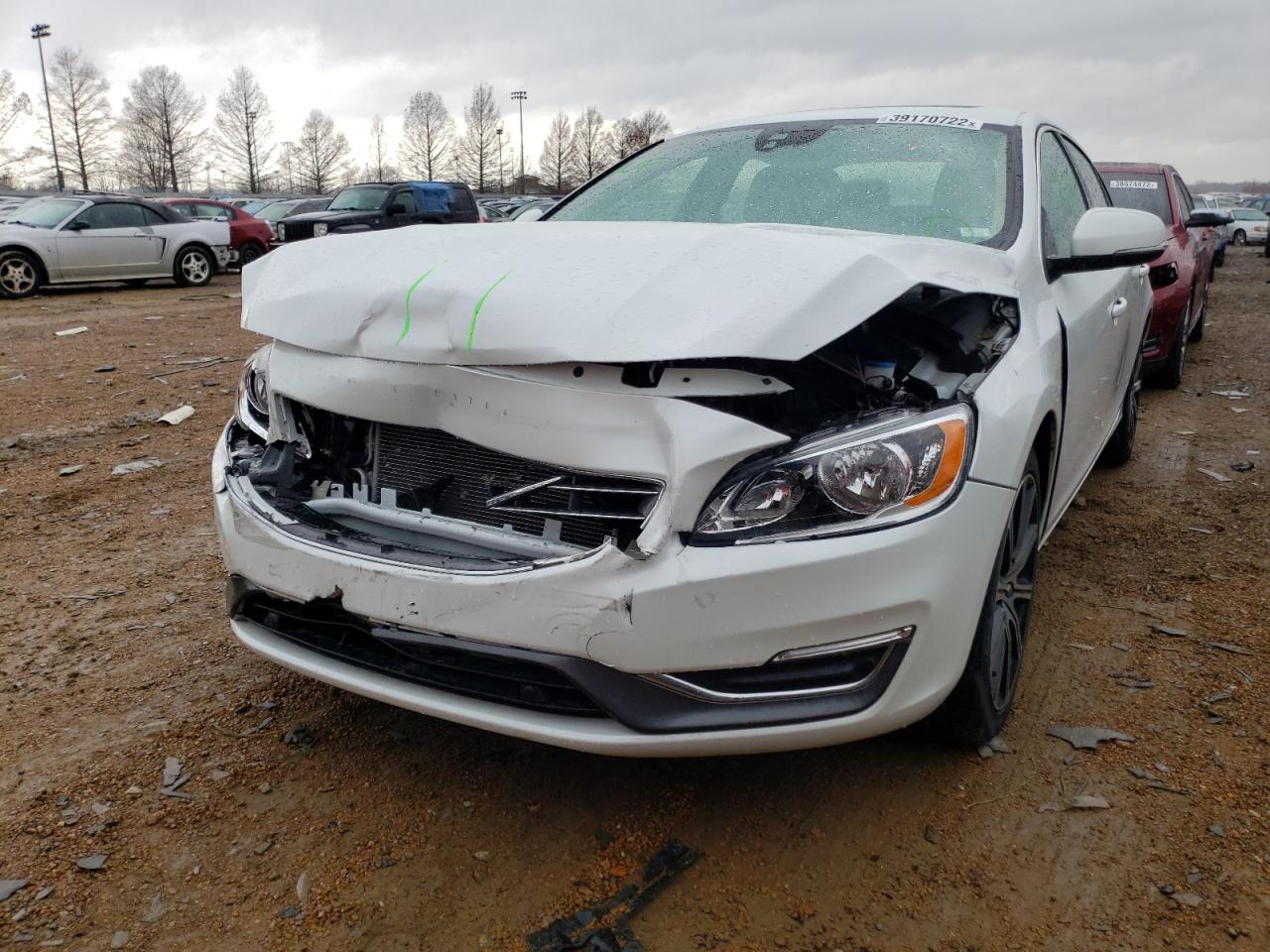 Photo 9 from auction – 2018 VOLVO S60 INSCRI with VIN LYV402TK6JB170118